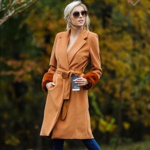 Brand new coat very nice and elegant size medium